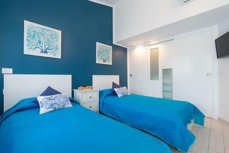 Lidia & Paco Home Two Bedrooms Beachfront Playa Del Aguila  ภายนอก รูปภาพ